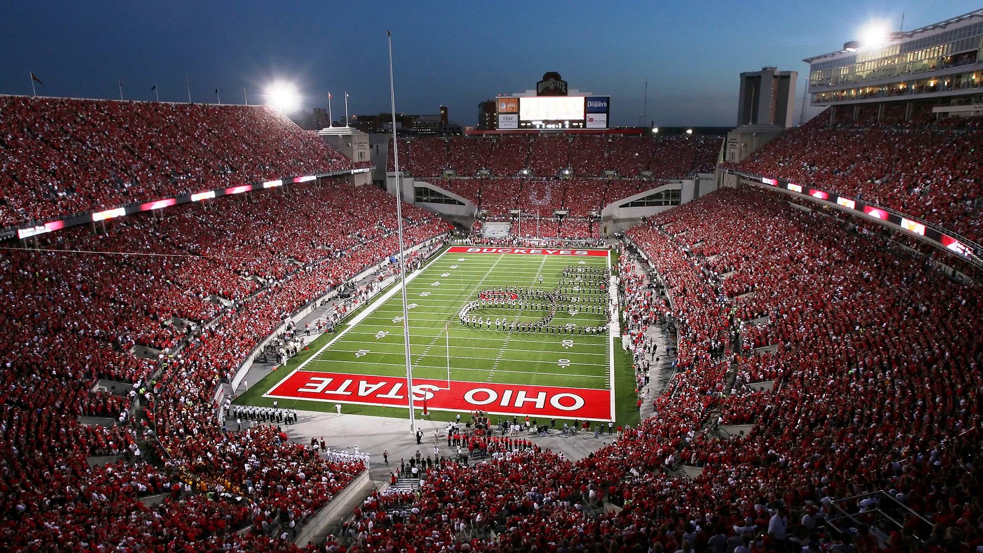 mk体育在线-体育场馆智能售卖机投入使用,方便观众购物,体育场设备